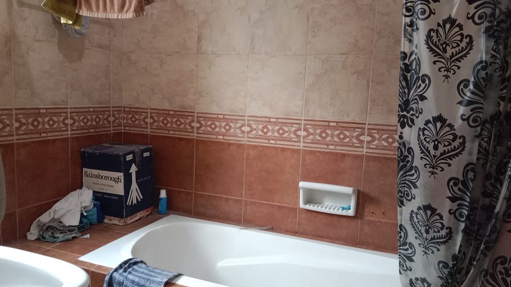 Rumah jual di Raffles Hills