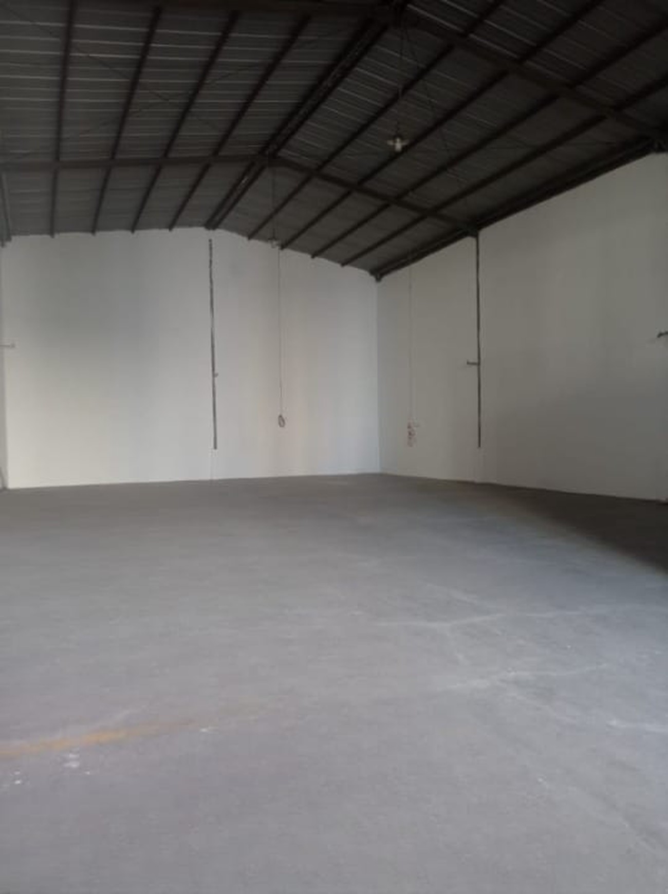 DiJual Gudang Center Point Kemangsen,Krian - Sidoarjo 10 menit dari Pintu Toll