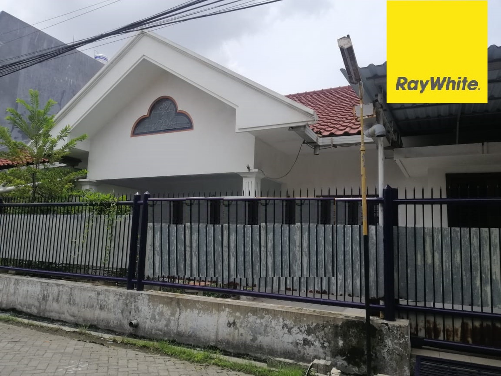 Dijual Rumah SHM di Jalan Ploso Timur Surabaya