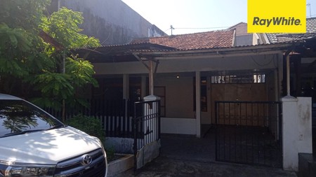 Disewakan Rumah di Rungkut Mejoyo Selatan Surabaya