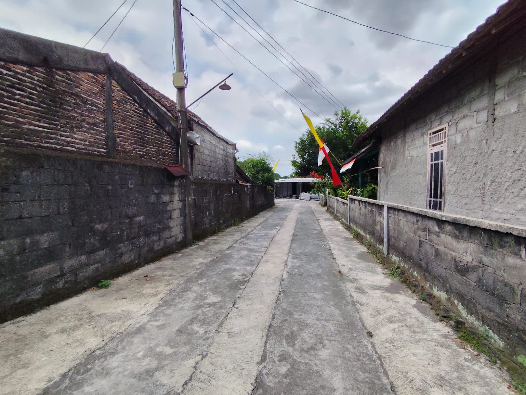 Tanah Pekarangan 1620 Meter Persegi Lokasi Dekat Stadion Maguwoharjo
