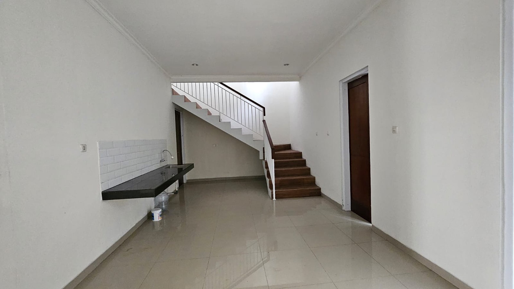 Rumah Bagus Di Gelagah Hills Ciputat Tangerang Selatan