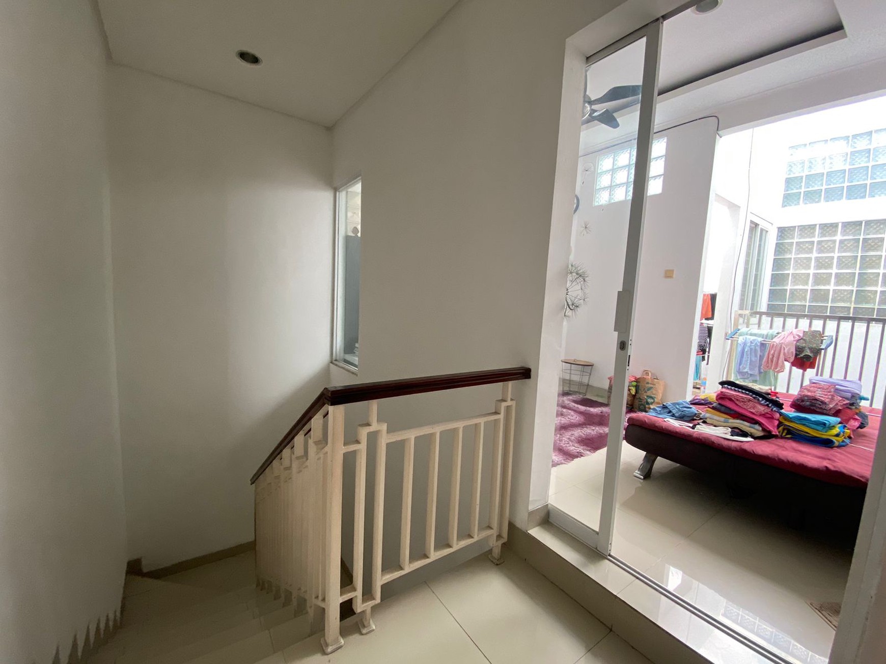 RUMAH 2 LANTAI DEPAN TAMAN DI CLUSTER PREMIUM CIBUBUR COUNTRY