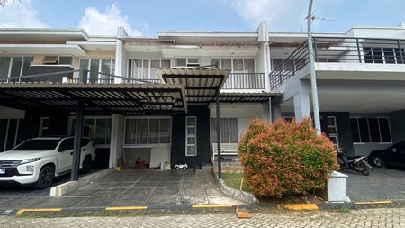 RUMAH 2 LANTAI DEPAN TAMAN DI CLUSTER PREMIUM CIBUBUR COUNTRY