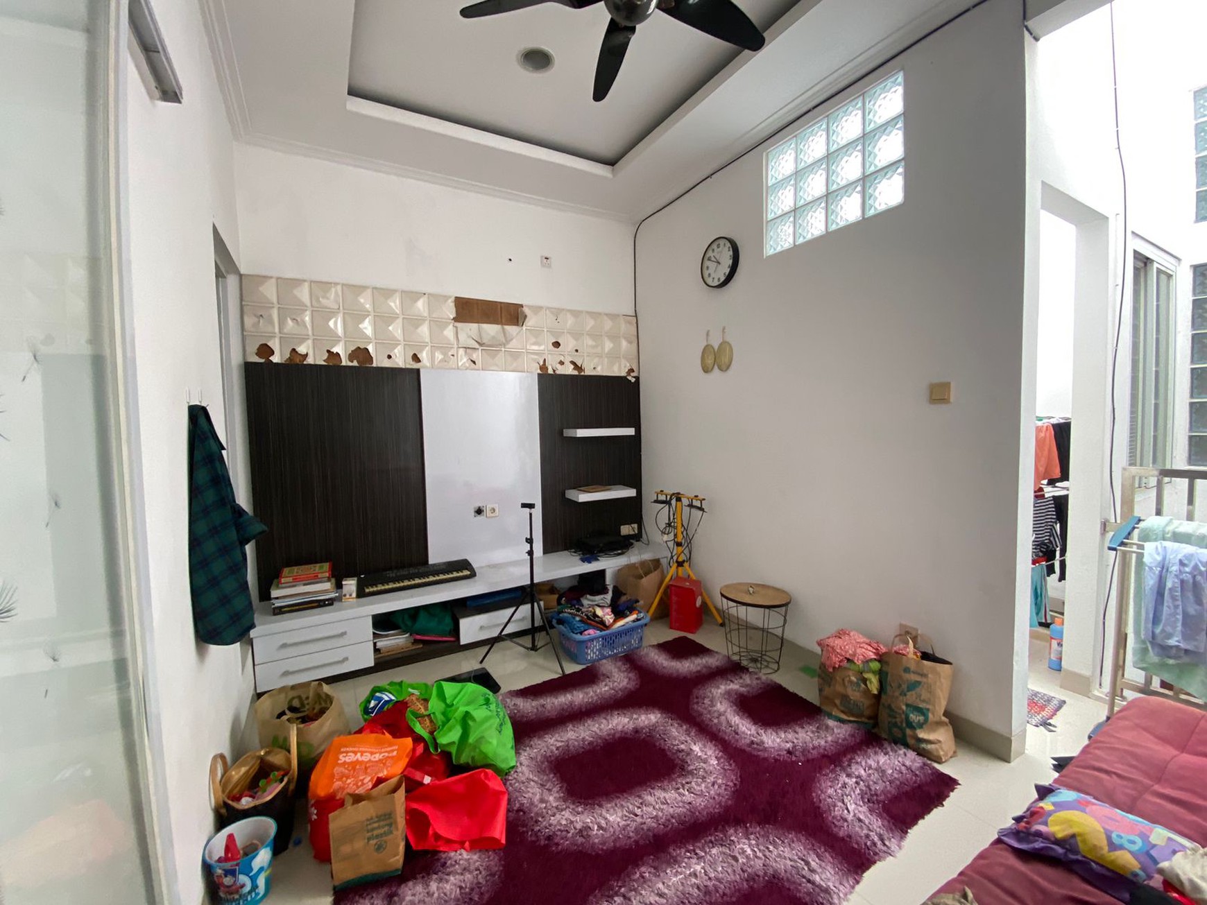 RUMAH 2 LANTAI DEPAN TAMAN DI CLUSTER PREMIUM CIBUBUR COUNTRY