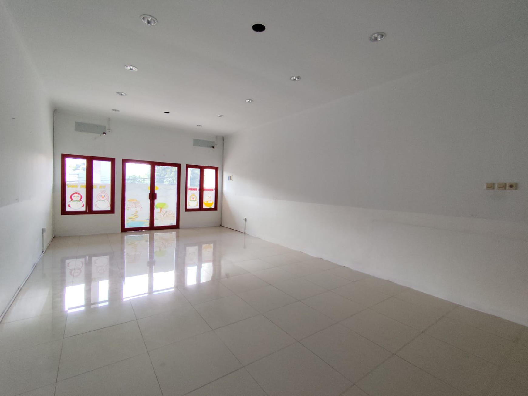 Ruang Usaha Lokasi Strategis Dekat SKE, Kricak Tegalrejo, Yogyakarta