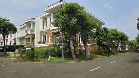 Rumah Bagus Di Green Lake City, Jl Europe City Boulevard Tangerang