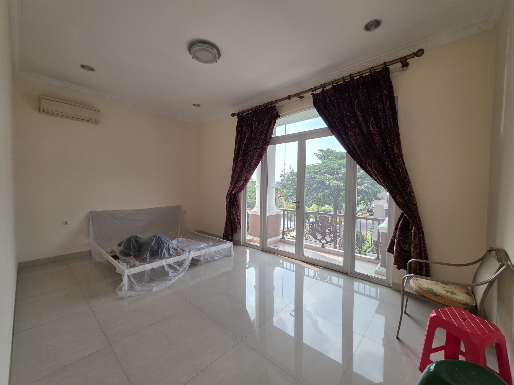 Rumah Bagus Di Green Lake City, Jl Europe City Boulevard Tangerang