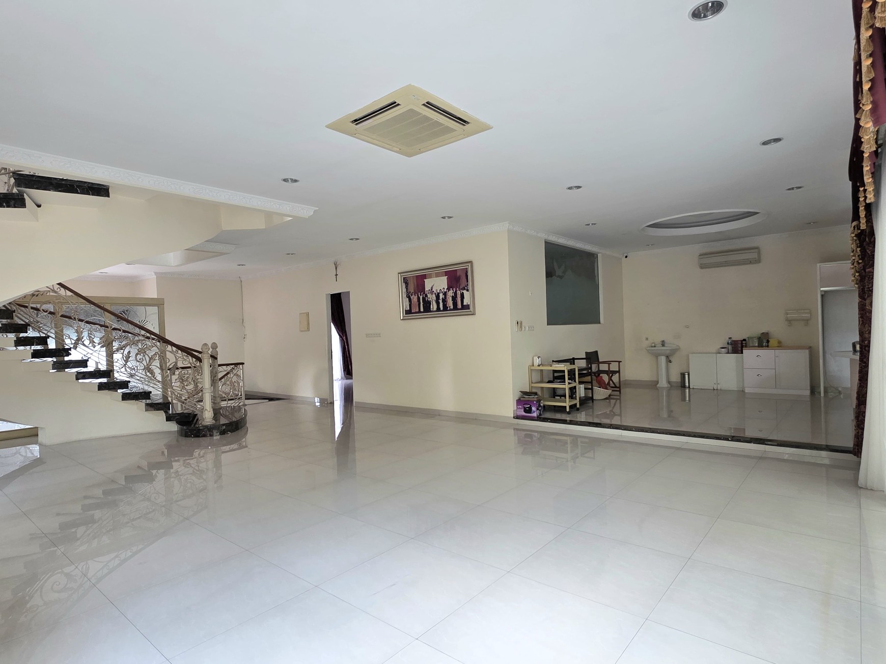 Rumah Bagus Di Green Lake City, Jl Europe City Boulevard Tangerang