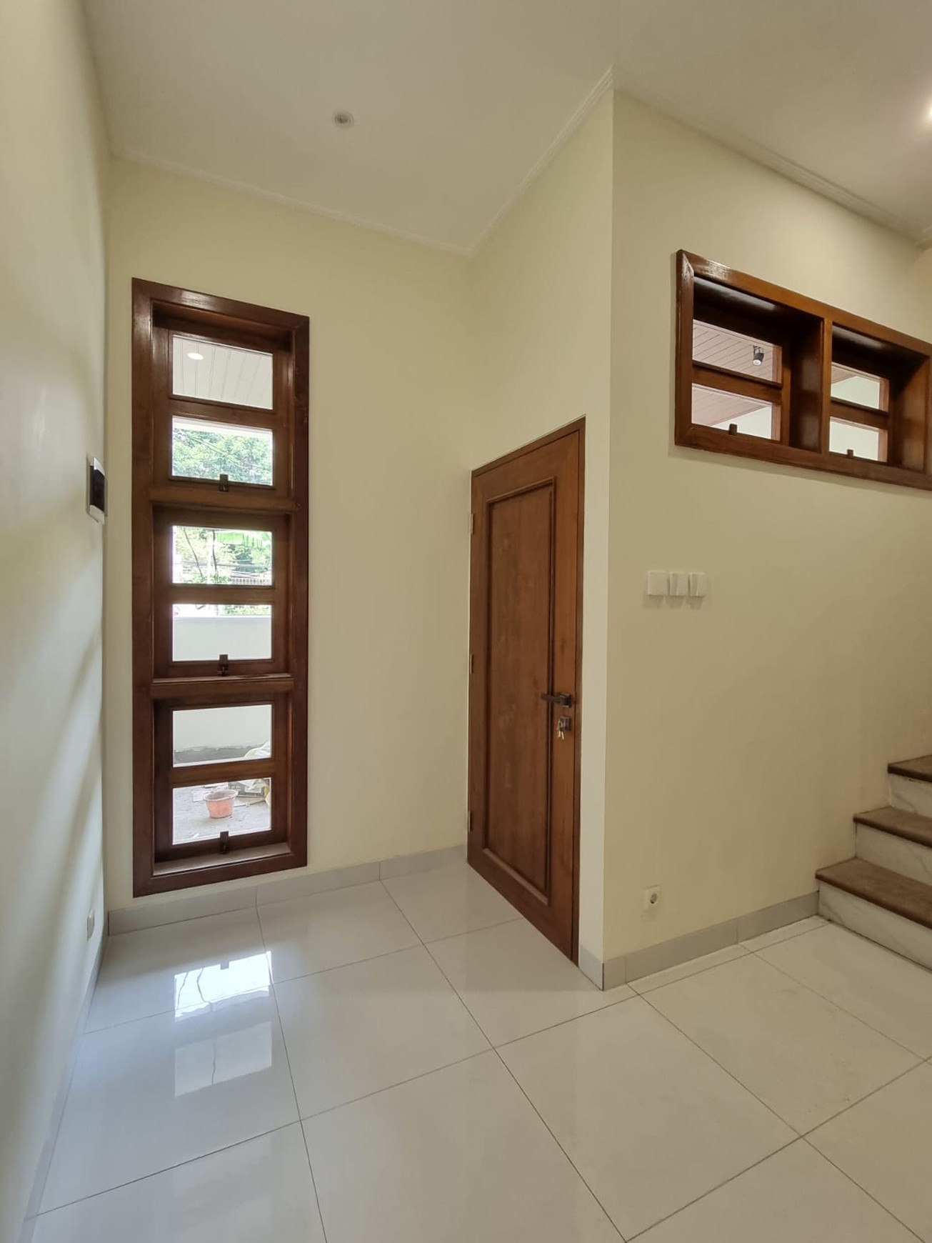 Rumah Brand new Siap Huni di Villa Bintaro Indah Ciputat 