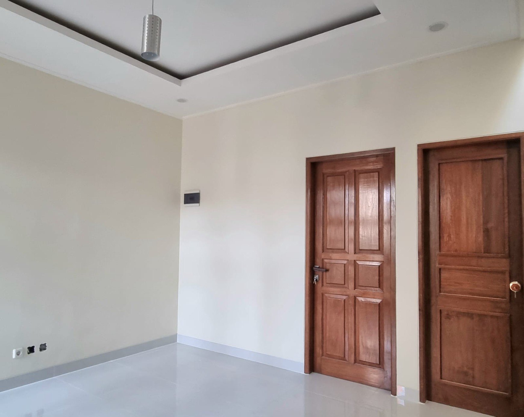 Rumah Brand new Siap Huni di Villa Bintaro Indah Ciputat 