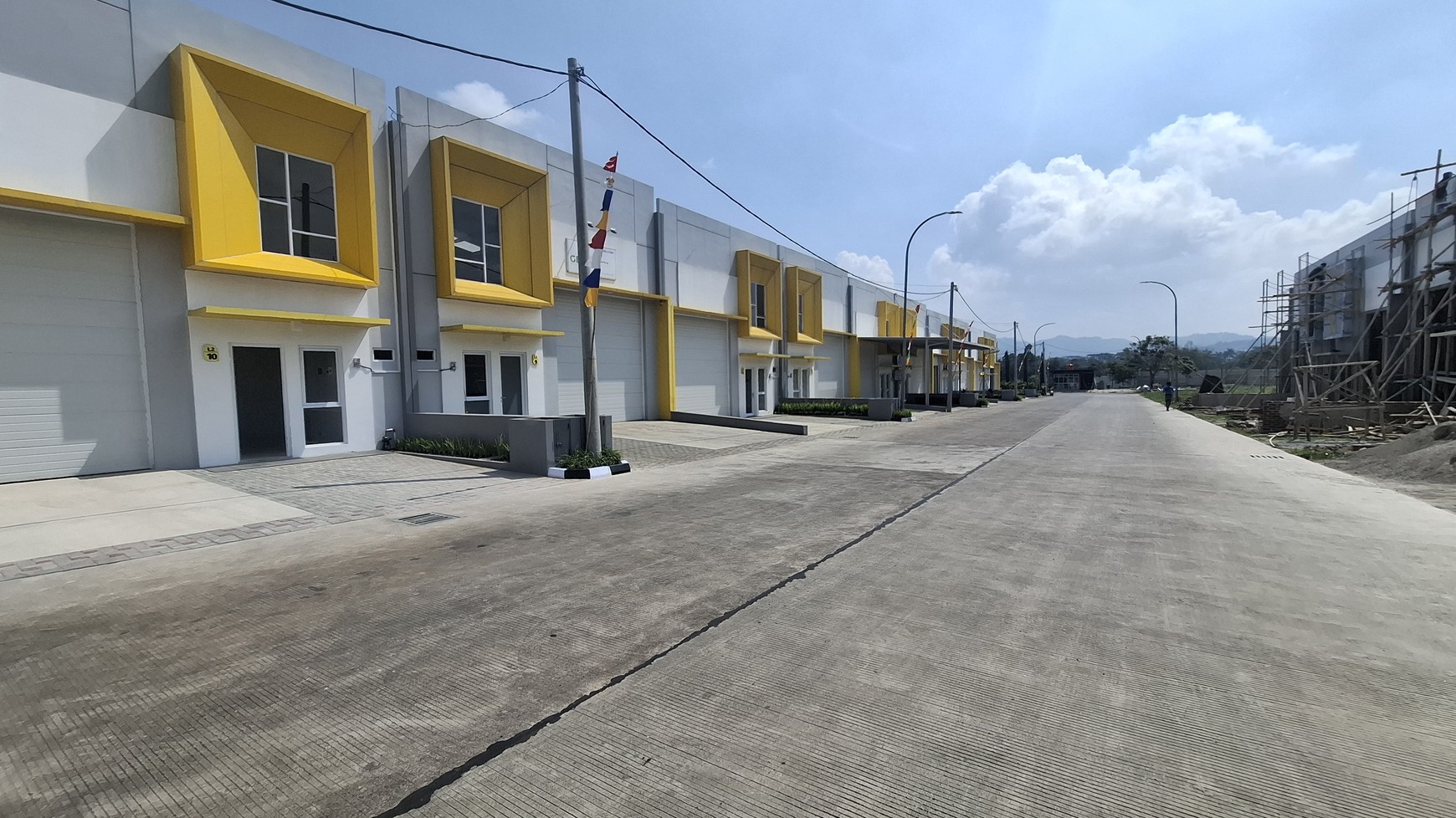 Gudang Baru di Kawasan Industri 10 menit dari sta Whoosh Padalarang