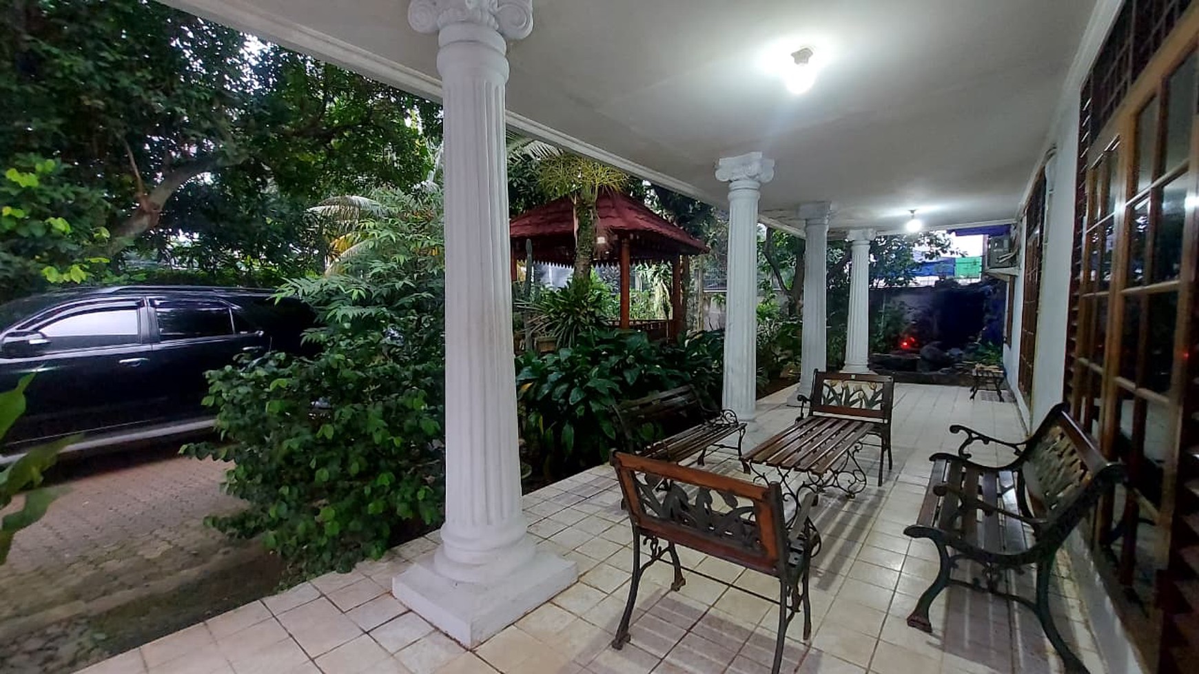 Dijual Rumah & Tanah Luas di Area Komersial Lebak Bulus Raya