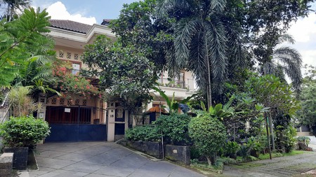 Dijual Rumah Asri Cinere