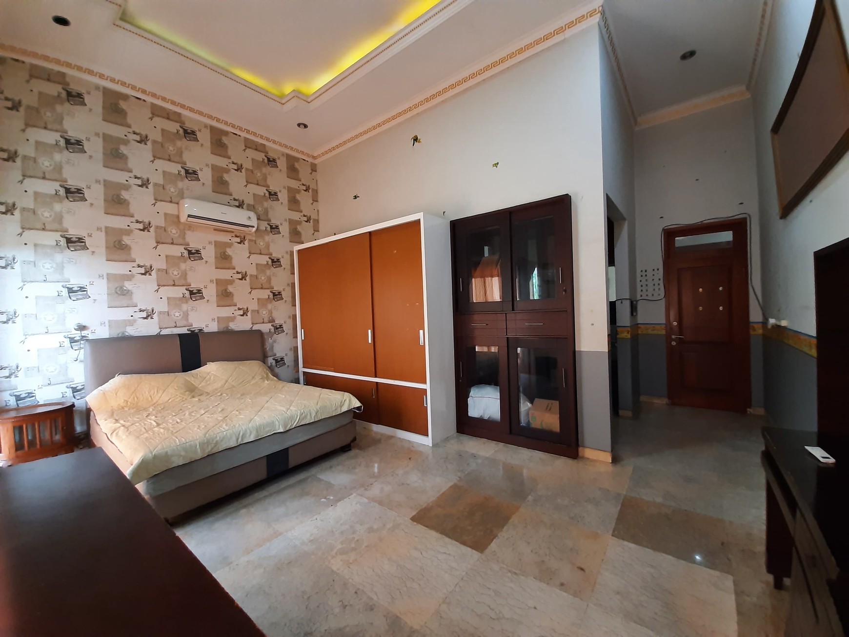 Dijual Rumah Asri Cinere