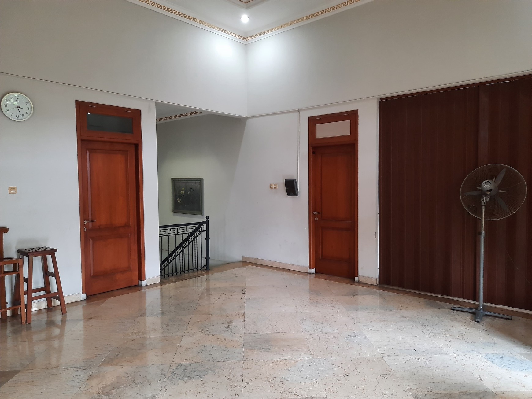 Dijual Rumah Asri Cinere