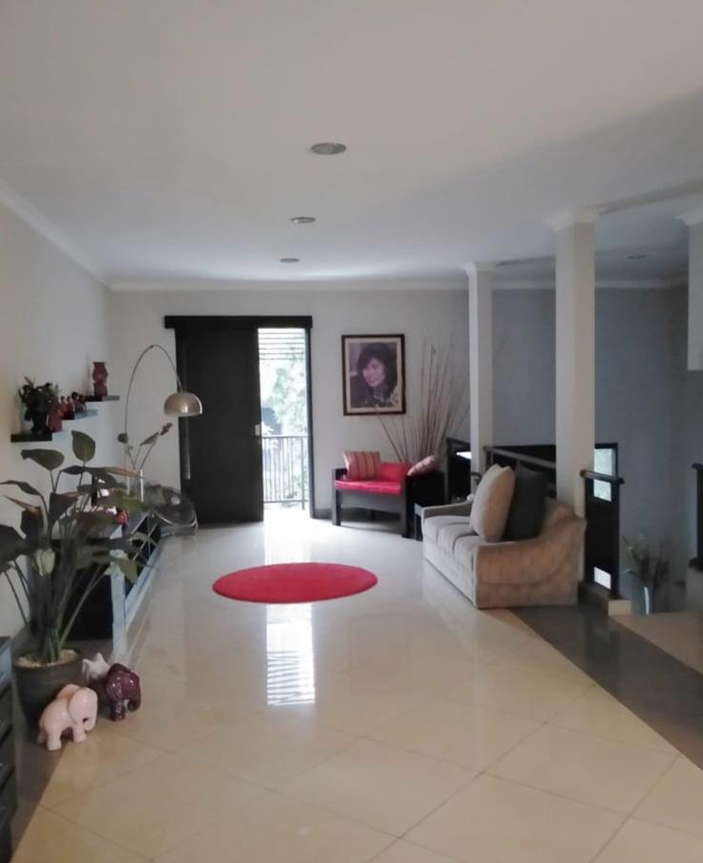 Dijual Rumah modern di Bona Vista Residence