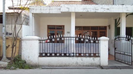 Rumah 2 Lantai di Cisaranten - Bandung Timur