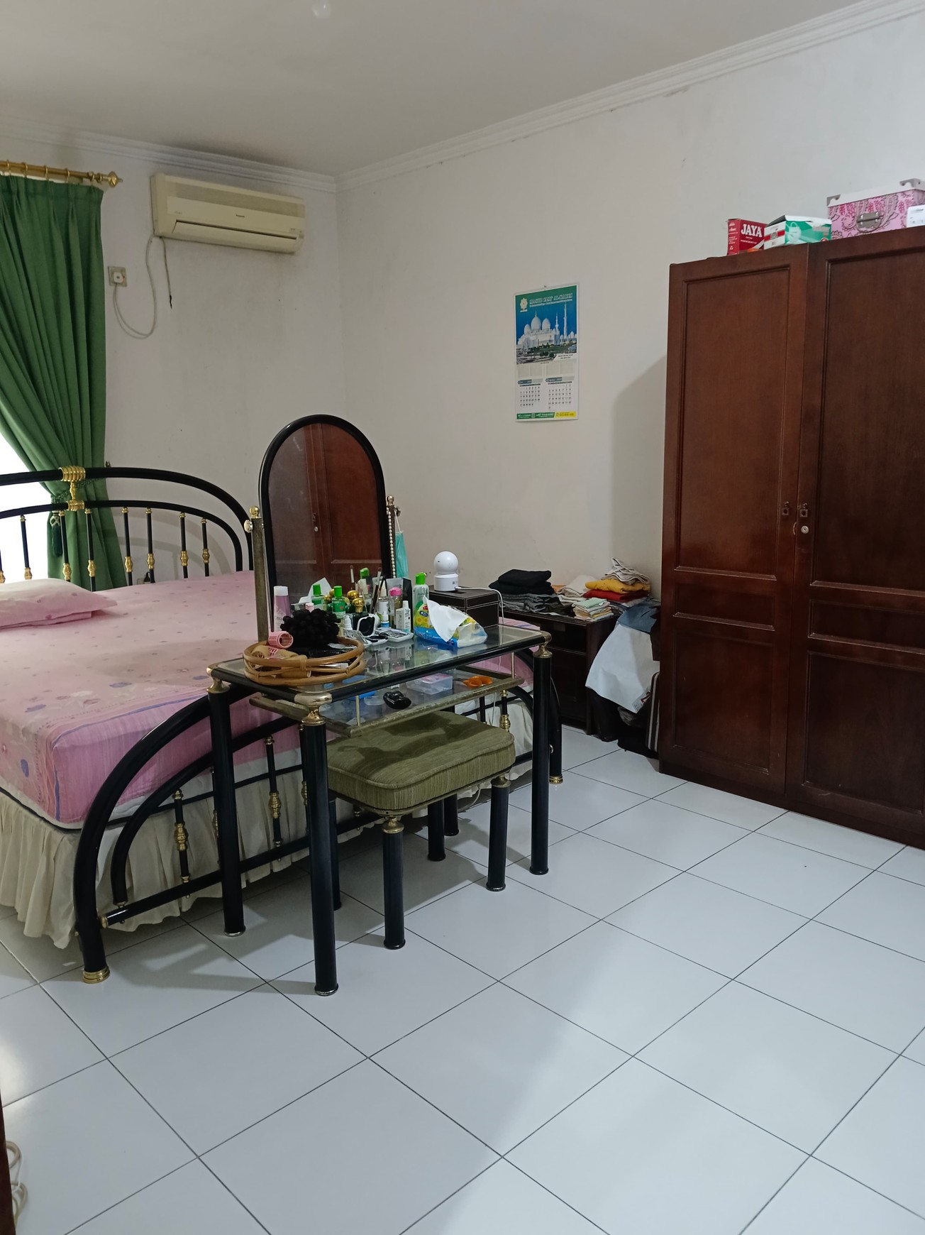 Dijual Rumah DI Komplek Bumi Bintaro Permai