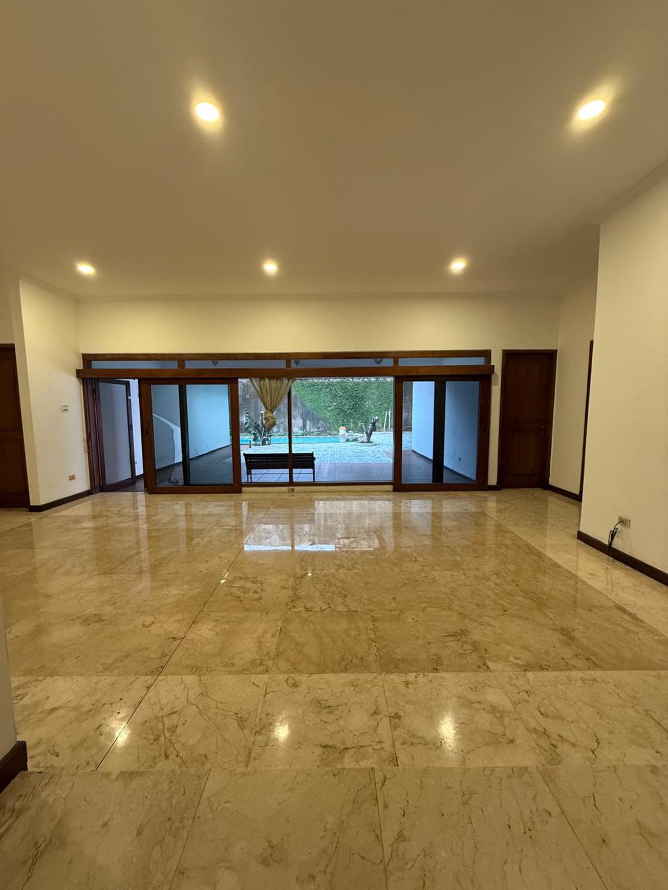 Rumah Nyaman Dan Aman Di Ampera - Kemang