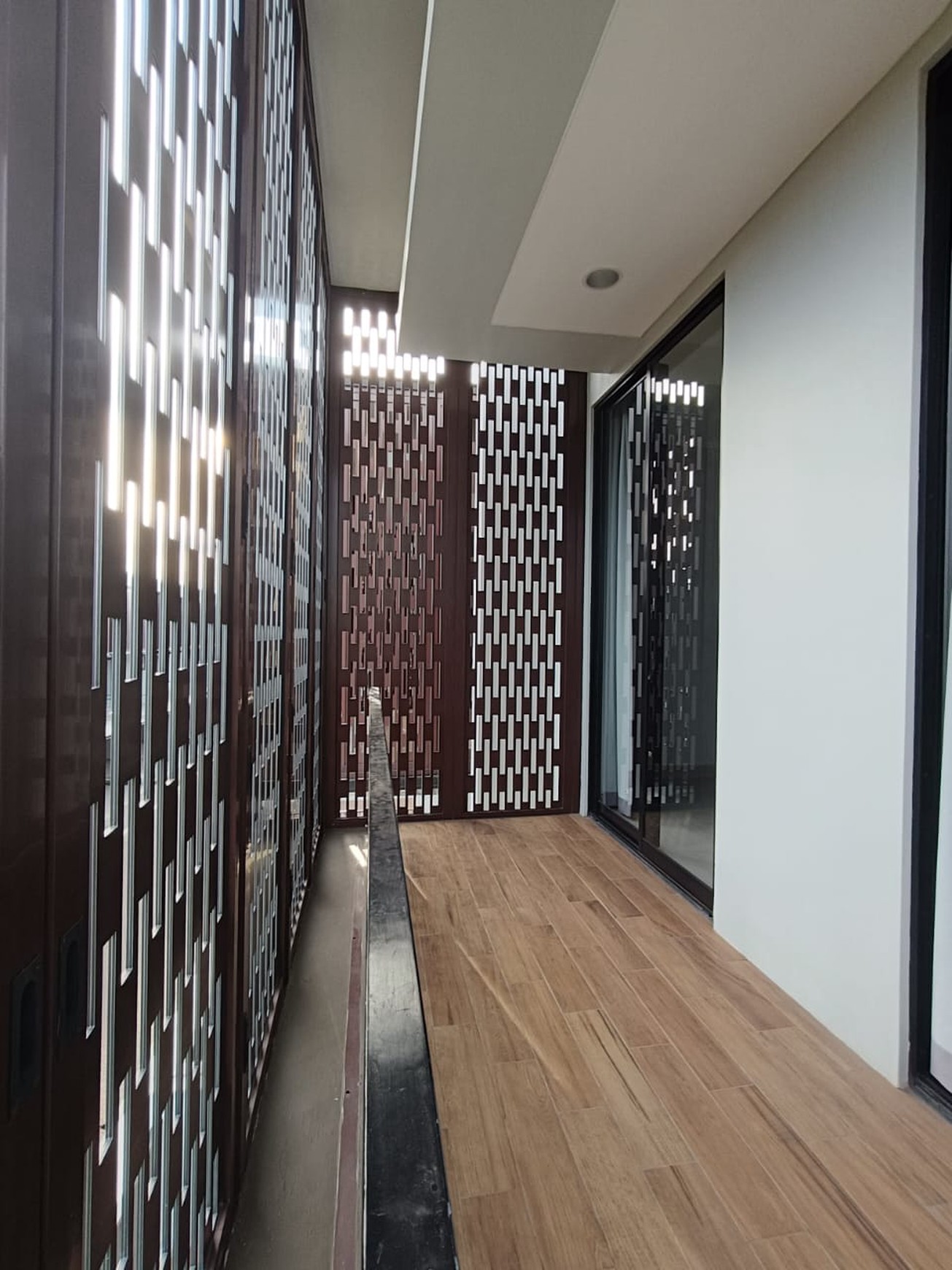 Rumah Bagus Di Botani Hills, Kawasan Fatmawati Center, TB Simatupang