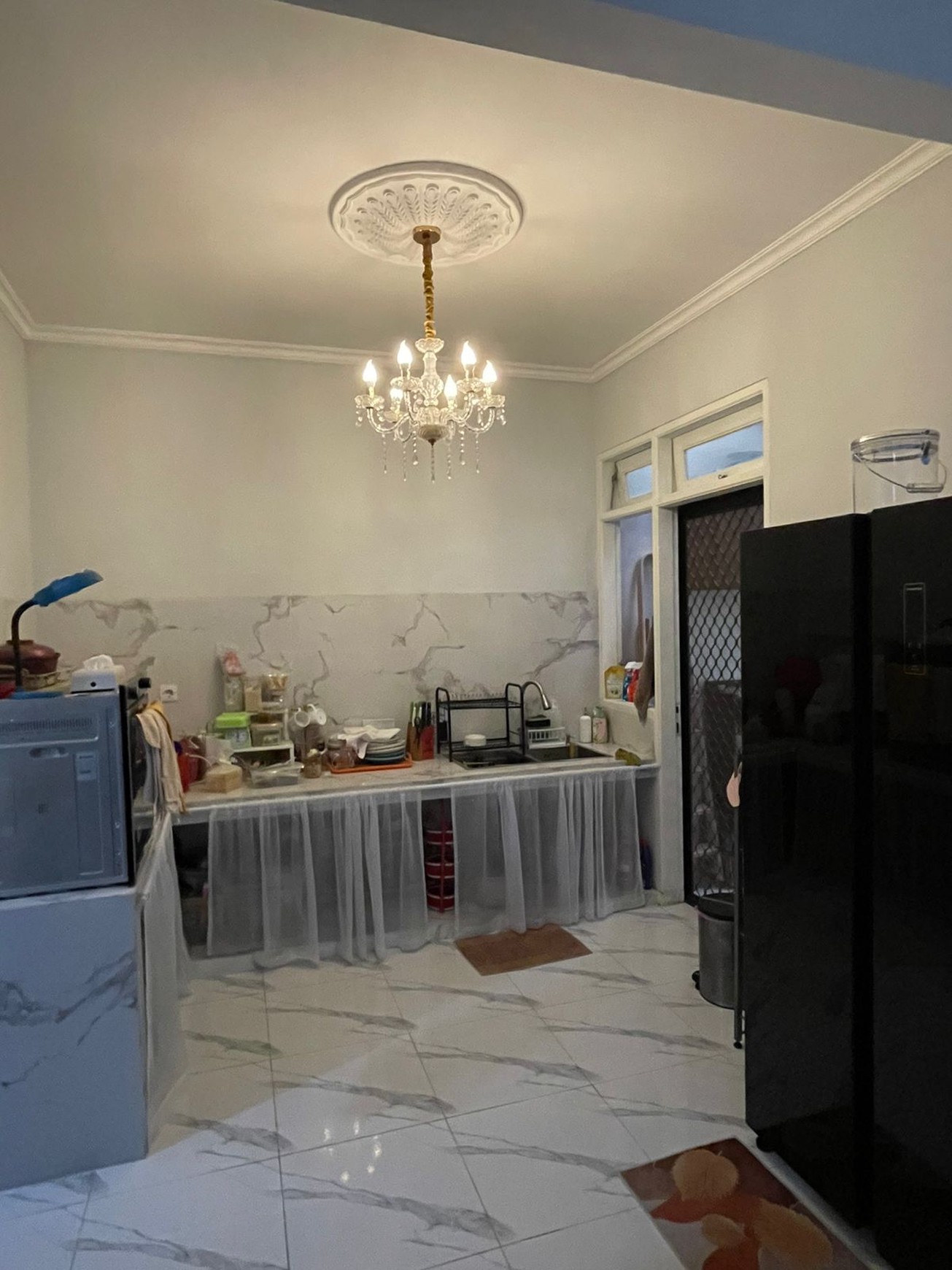Rumah Bagus Di Jl Lili Puspita Loka BSD Tangerang Selatan