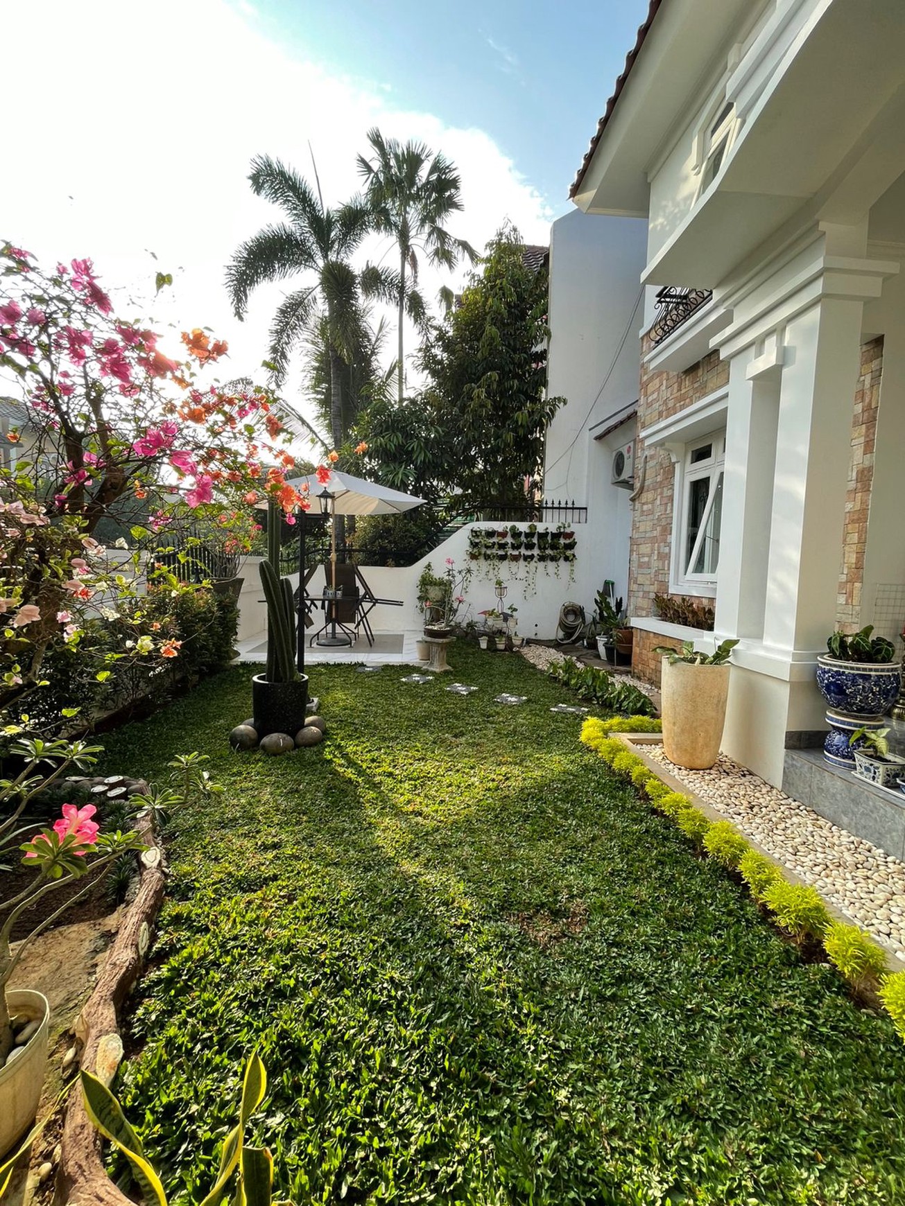 Rumah Bagus Di Jl Lili Puspita Loka BSD Tangerang Selatan