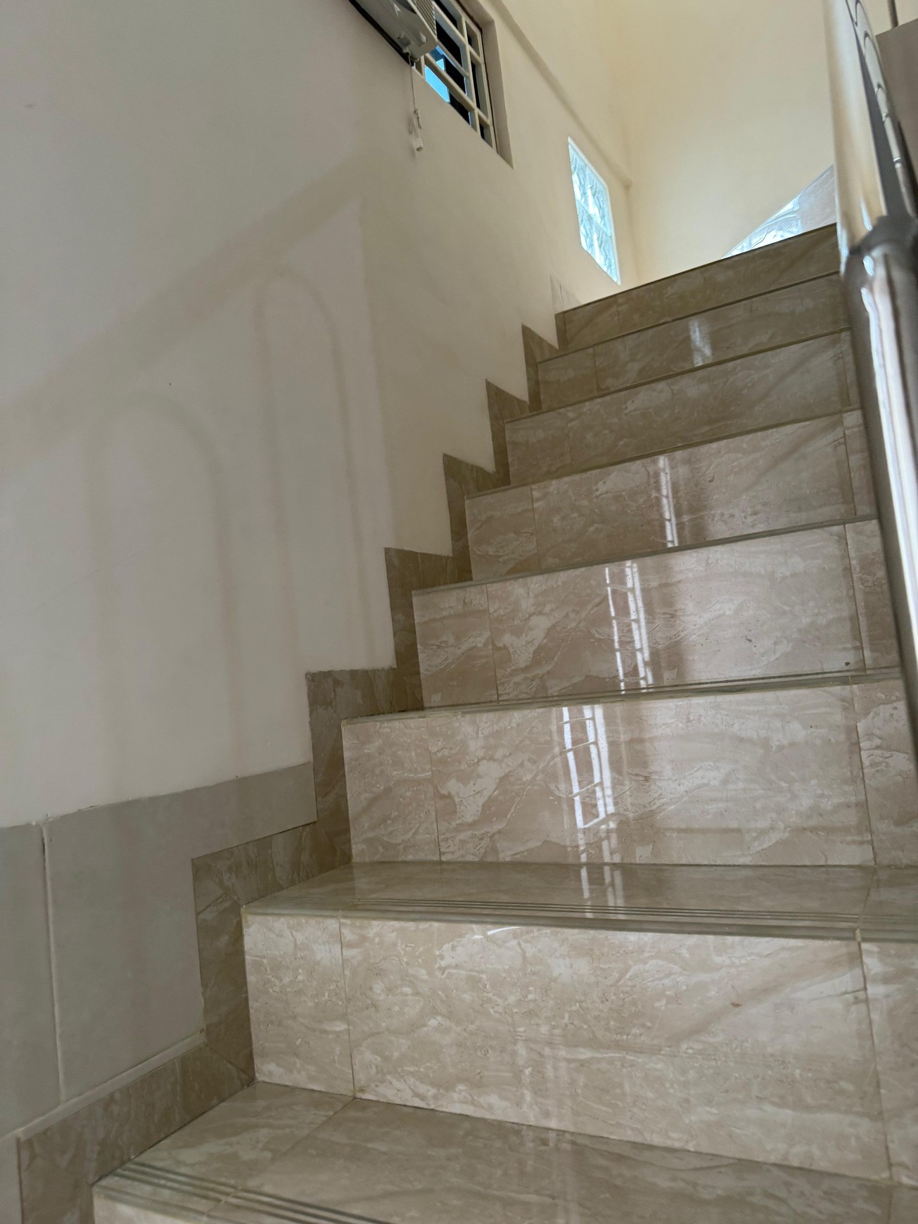 TownHouse di Jalan Veteran