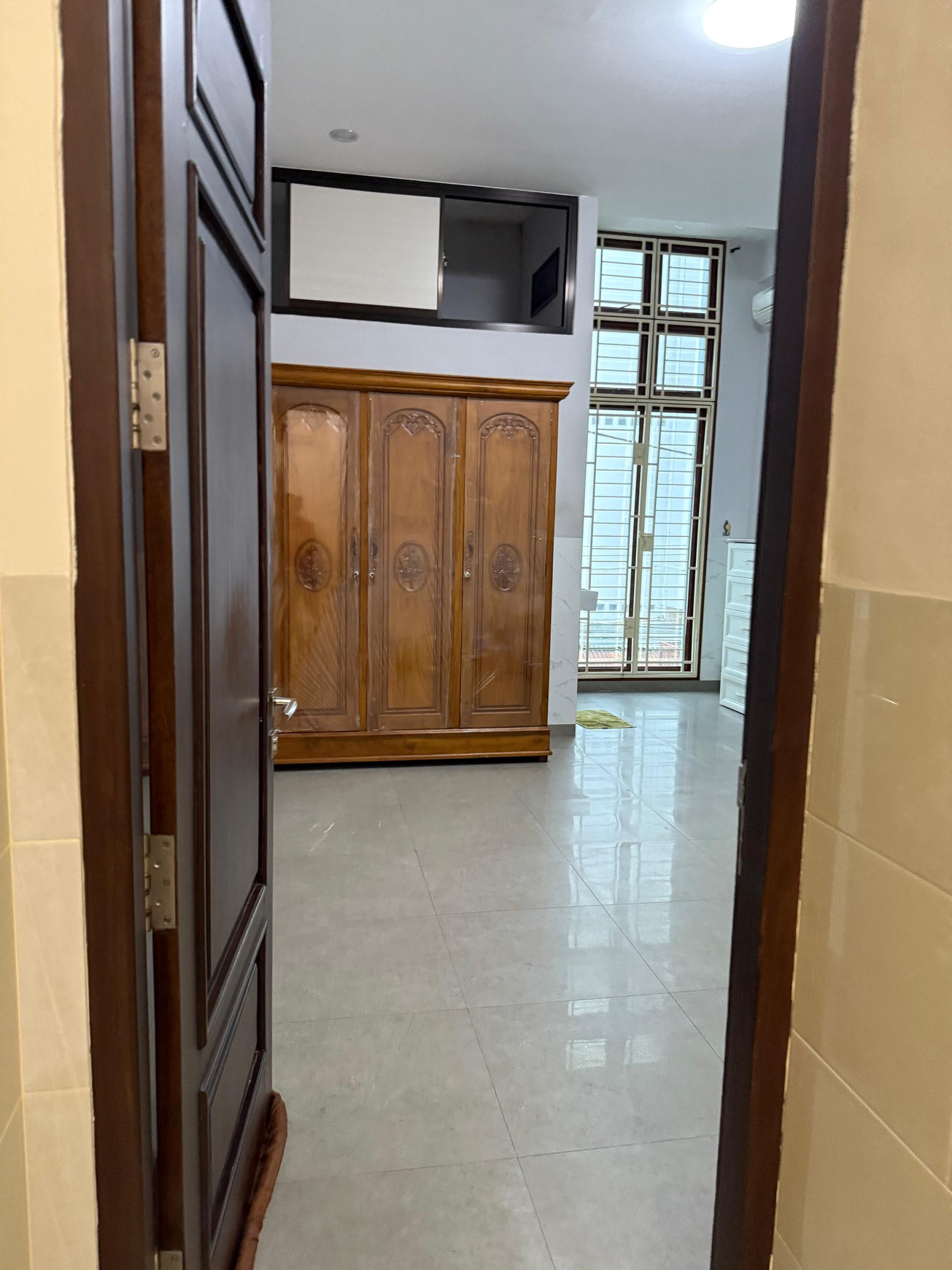 TownHouse di Jalan Veteran
