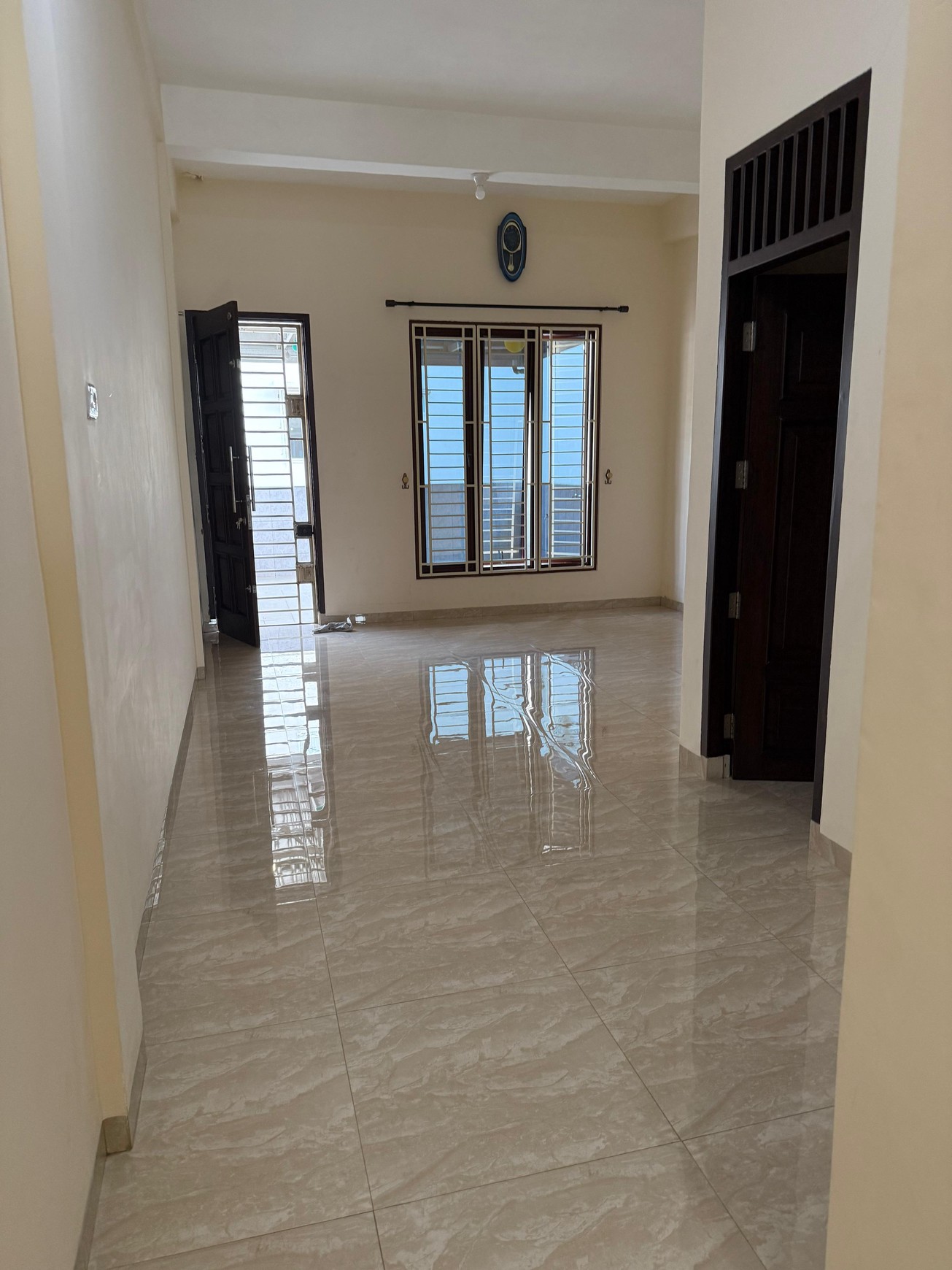 TownHouse di Jalan Veteran