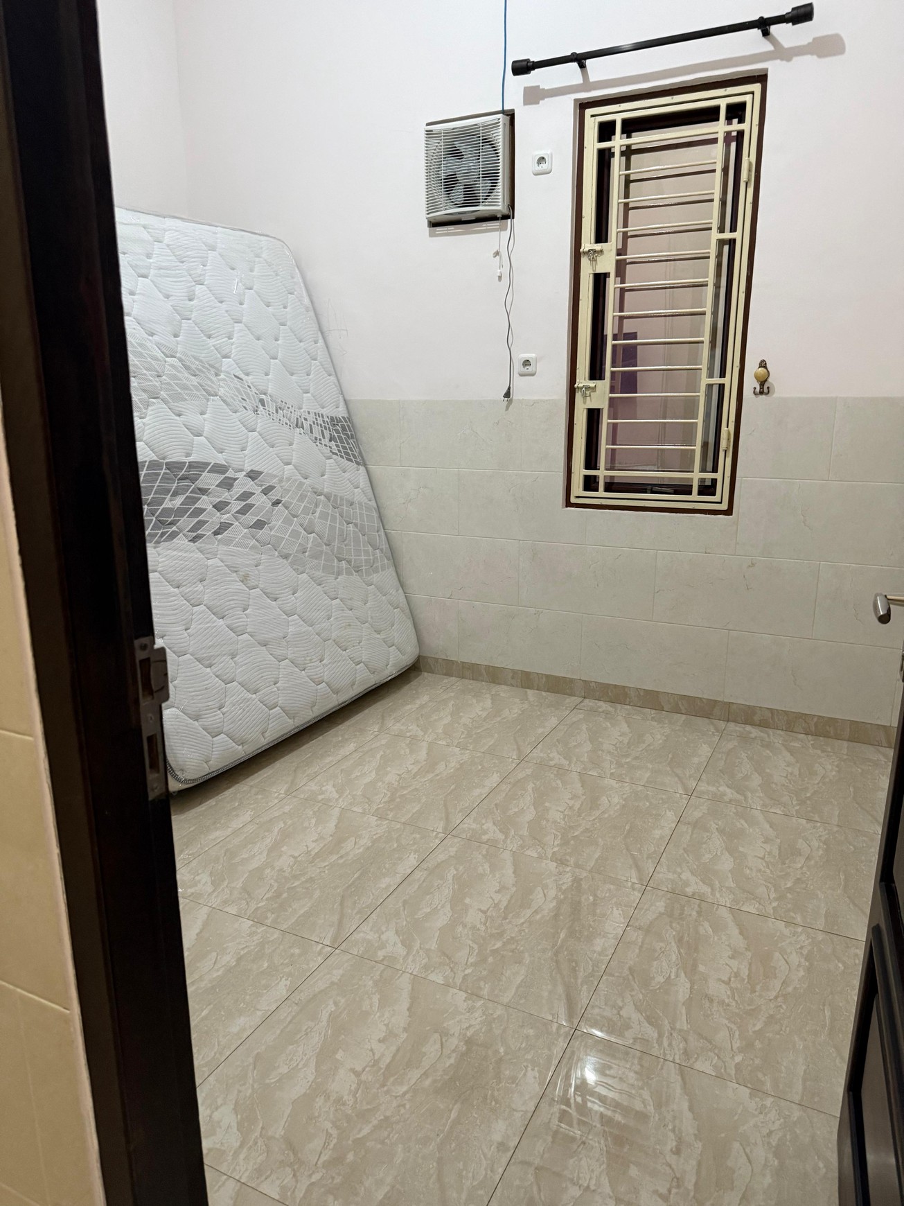 TownHouse di Jalan Veteran