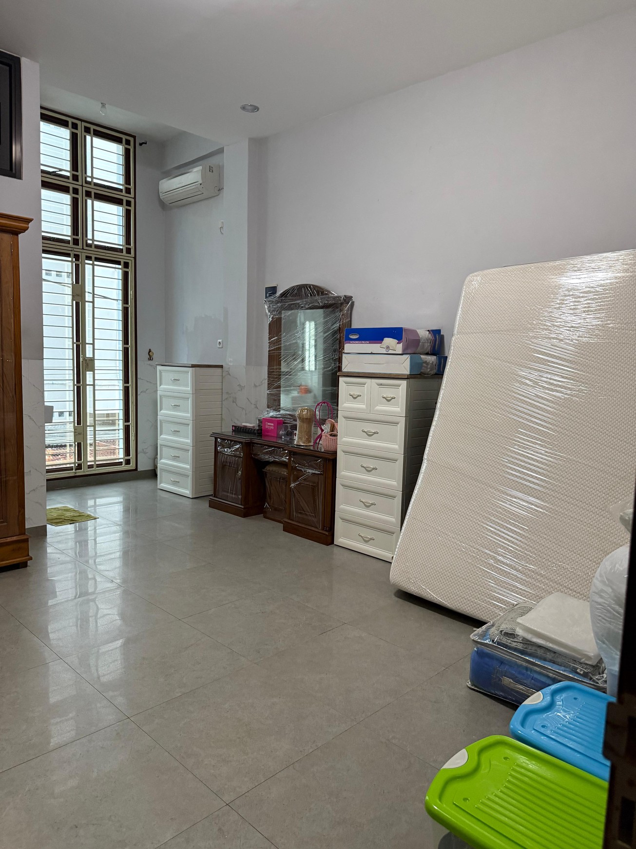 TownHouse di Jalan Veteran