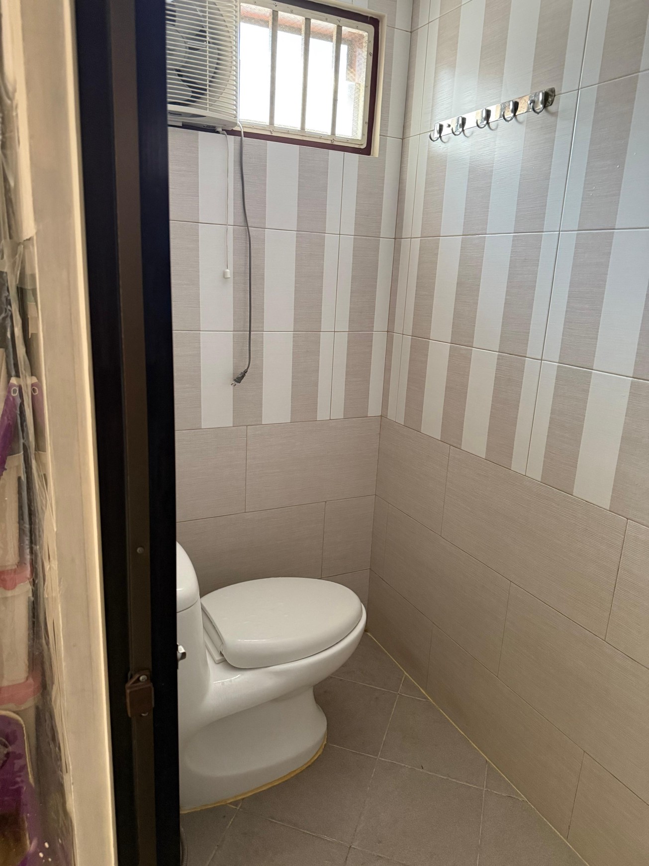 TownHouse di Jalan Veteran
