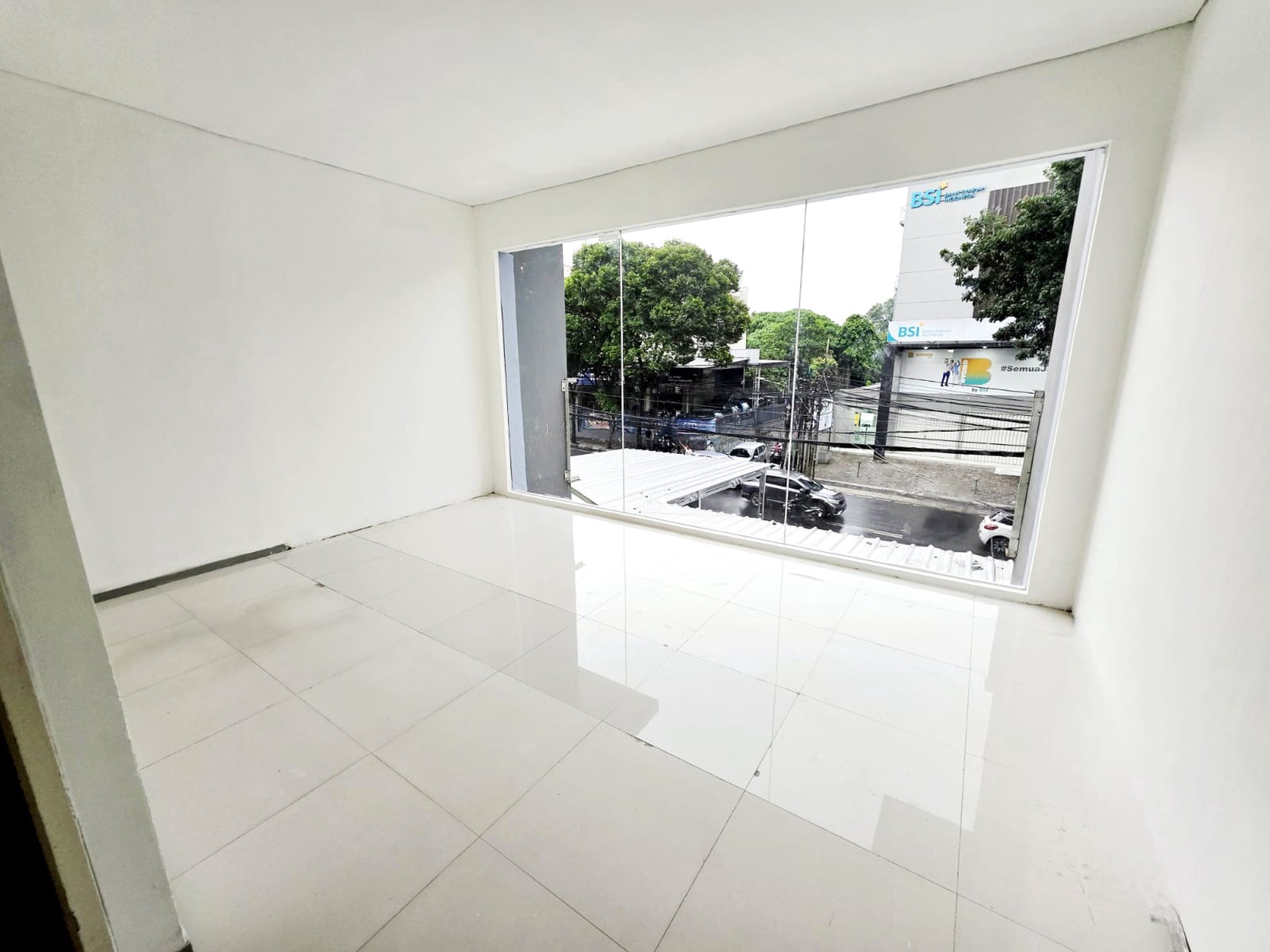 Disewa Ruko Komersil di Kebayoran Baru, Jakarta Selatan