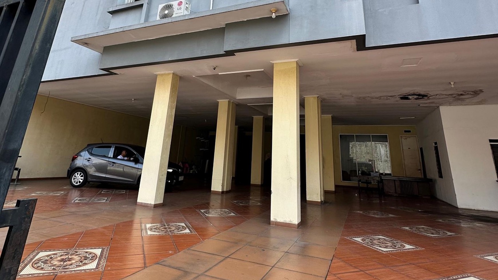 Rumah Kost Bagus dan Terawat, Terdiri dari 30 Kamar di Cempaka Putih