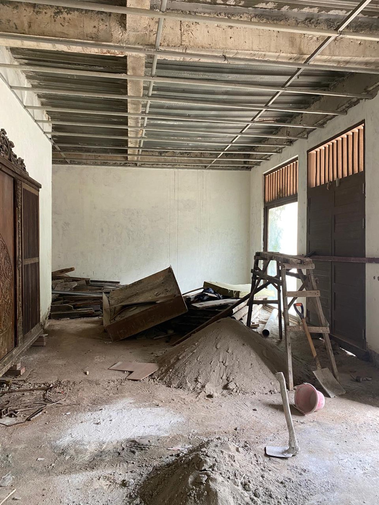 Disewakan Rumah di Kebayoran Baru 4BR