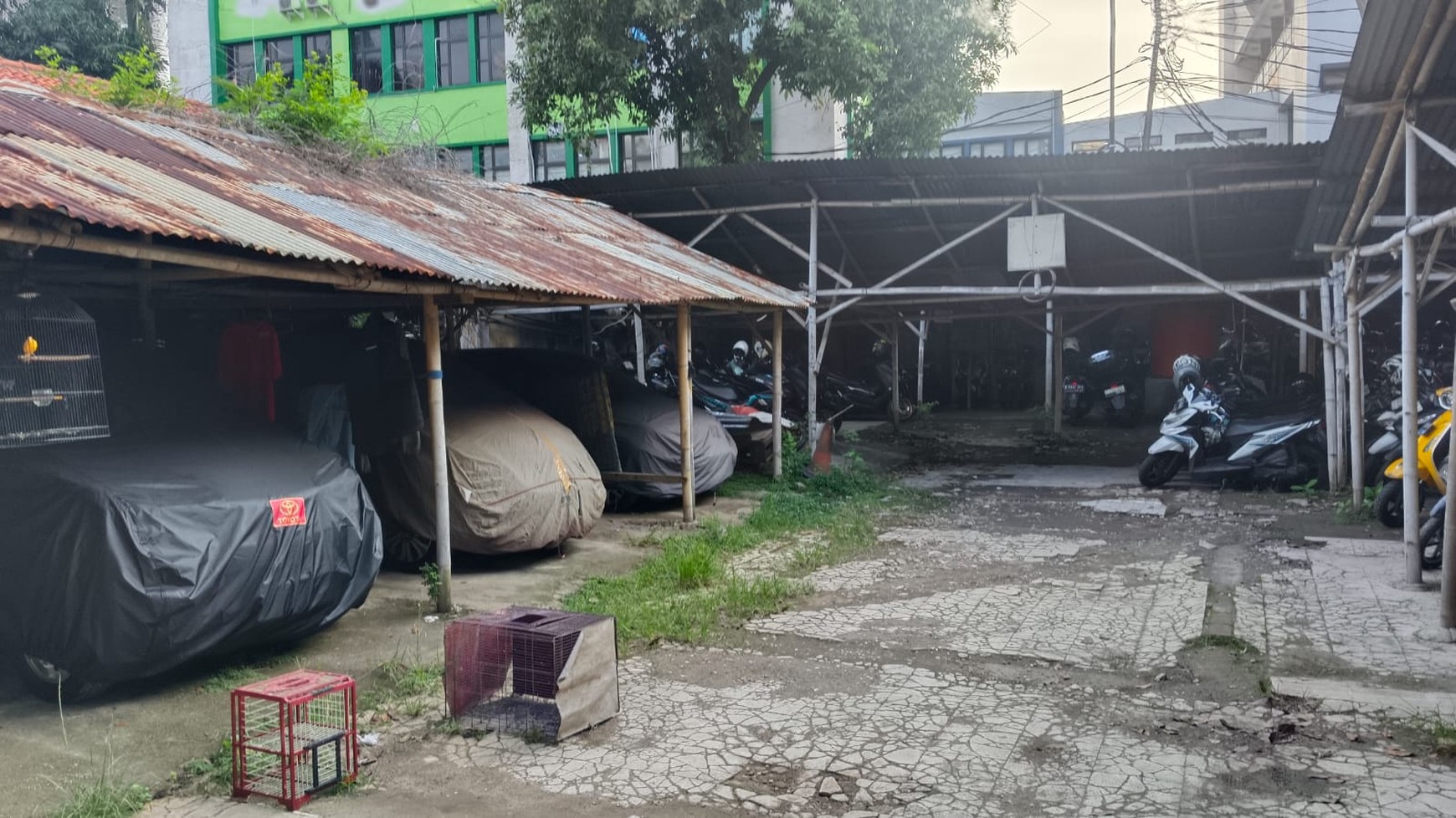 Tanah di Lokasi Premium Strategis, Area Kapten Tendean