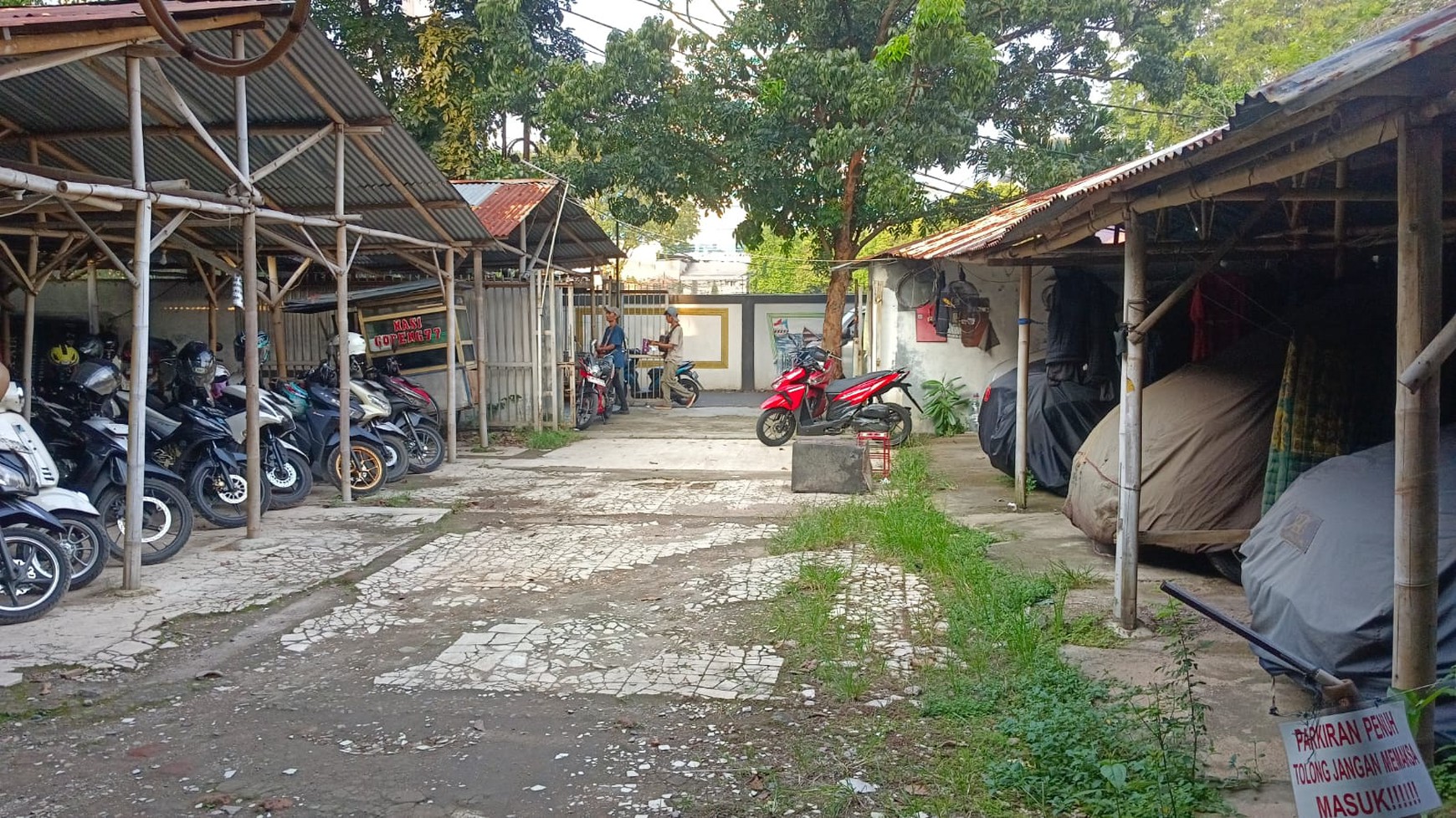 Tanah di Lokasi Premium Strategis, Area Kapten Tendean