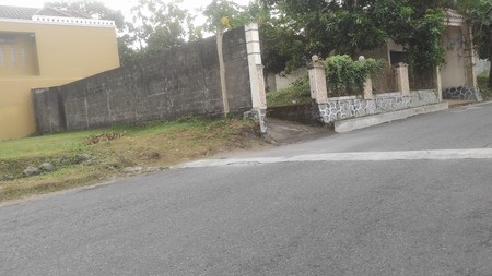 Tanah Luas 297 Meter Persegi Lokasi Strategis Dekat Kampus UII 