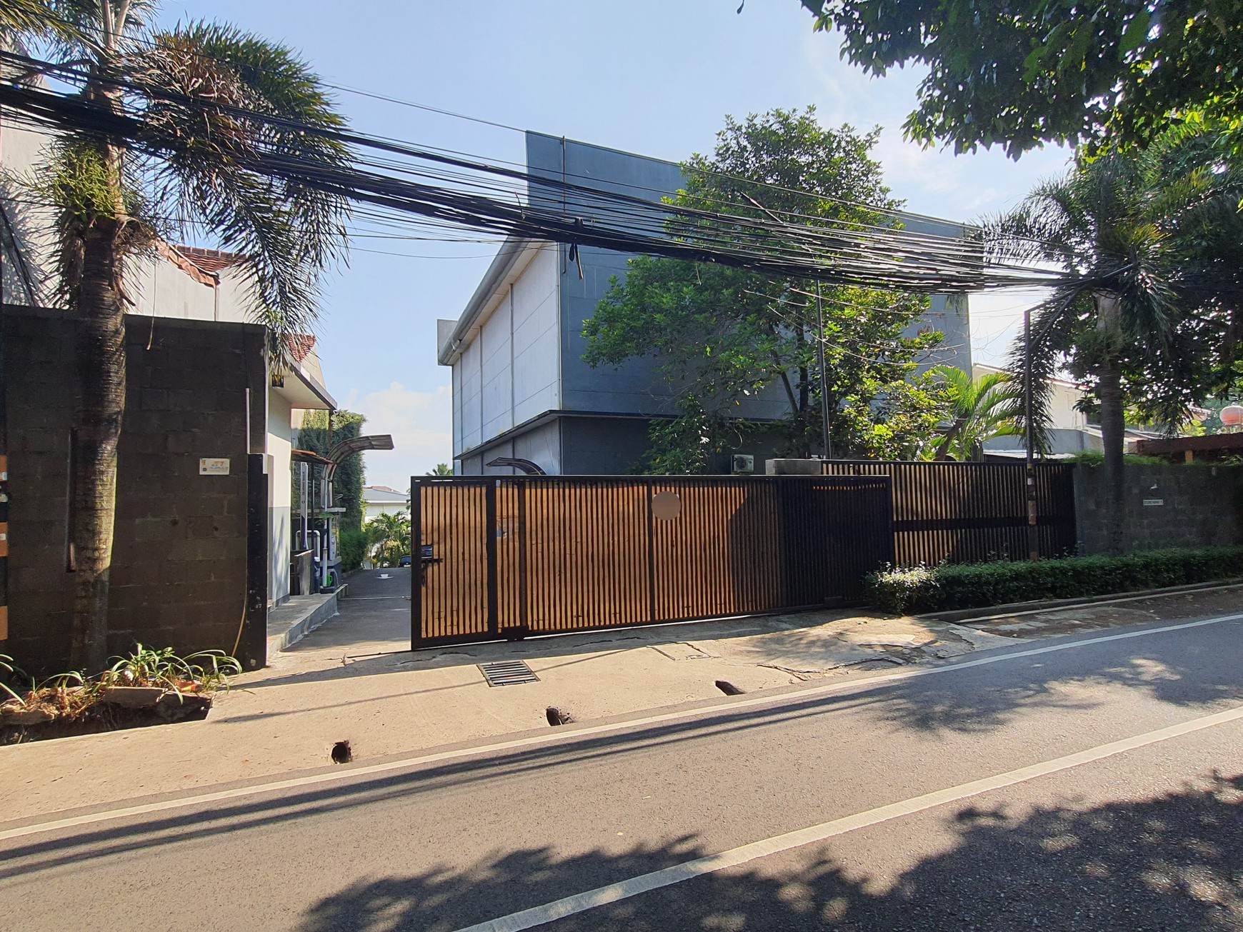 Lahan Komersial Prospektif Jakarta Selatan - Lokasi Emas Dekat AEON Mall dan Nestle Office