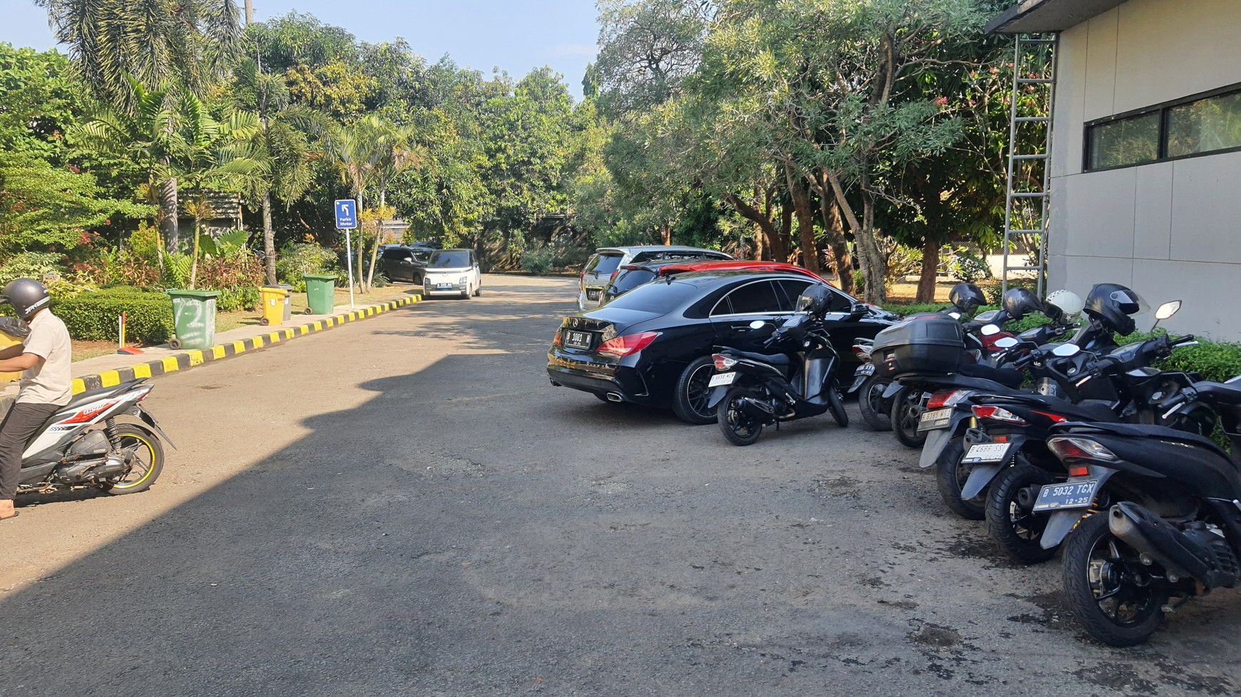 Lahan Komersial Prospektif Jakarta Selatan - Lokasi Emas Dekat AEON Mall dan Nestle Office
