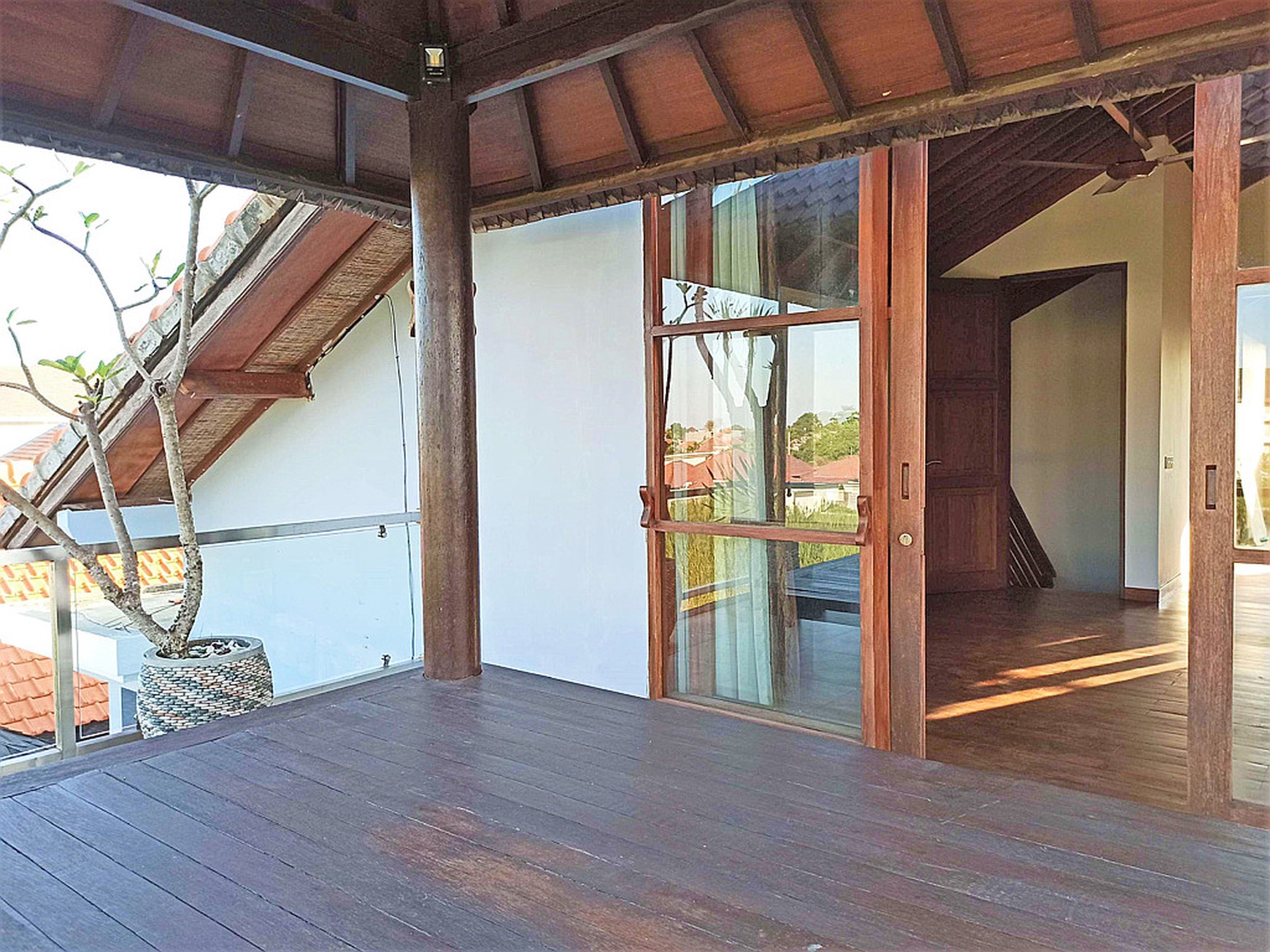 Property Freehold in Heart Seminyak Bali