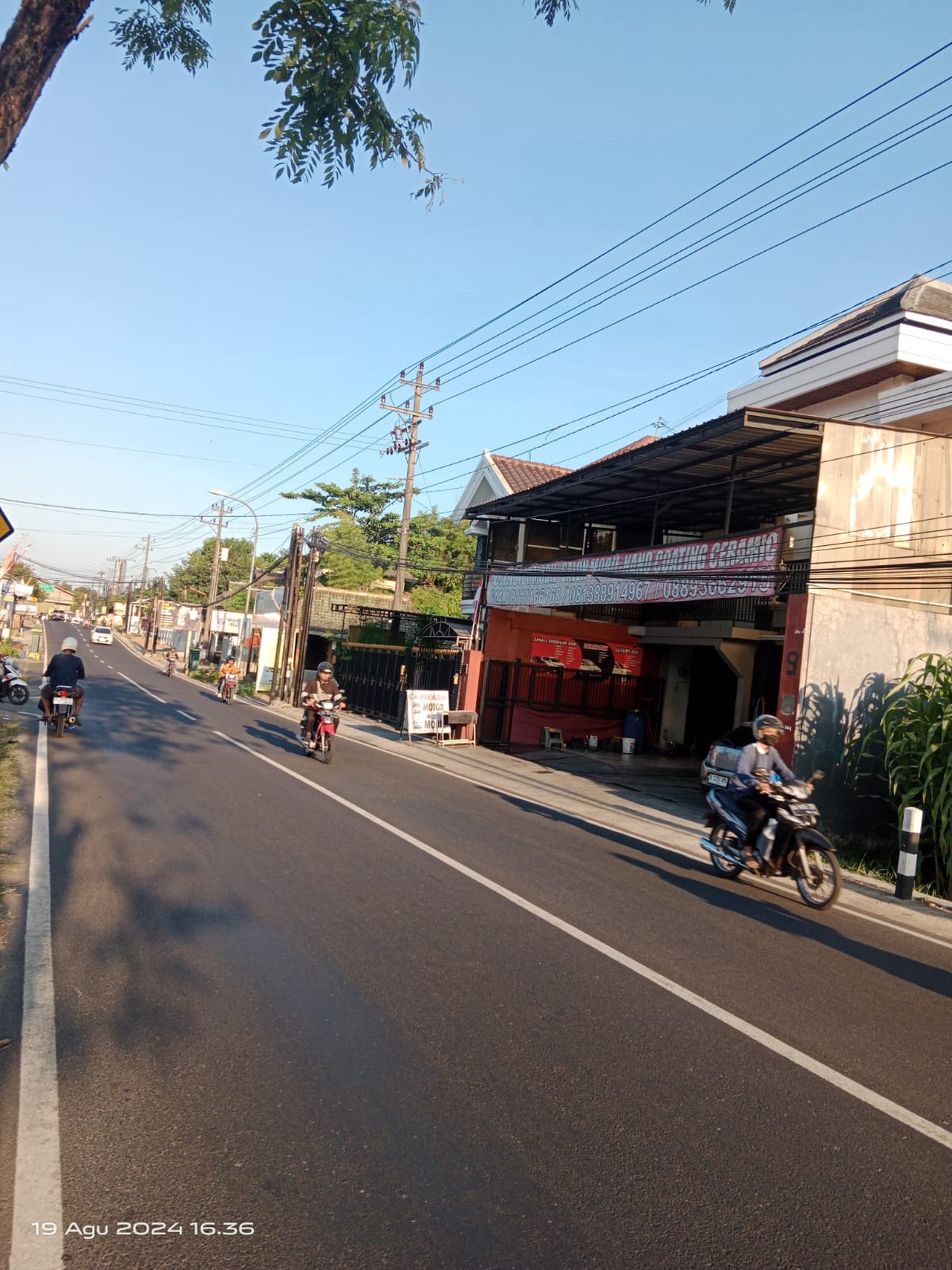 Rumah Usaha Siap Pakai dan Lokasi Strategis Pinggir Jalan Raya @Sleman, Yogayakarta