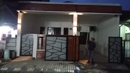 Rumah Dijual di Puri Surya Jaya, Gedangan - Lokasi Strategis Dekat Bandara Juanda