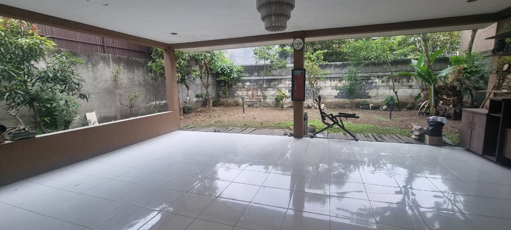 Rumah Hitung Tanah Area Cipete