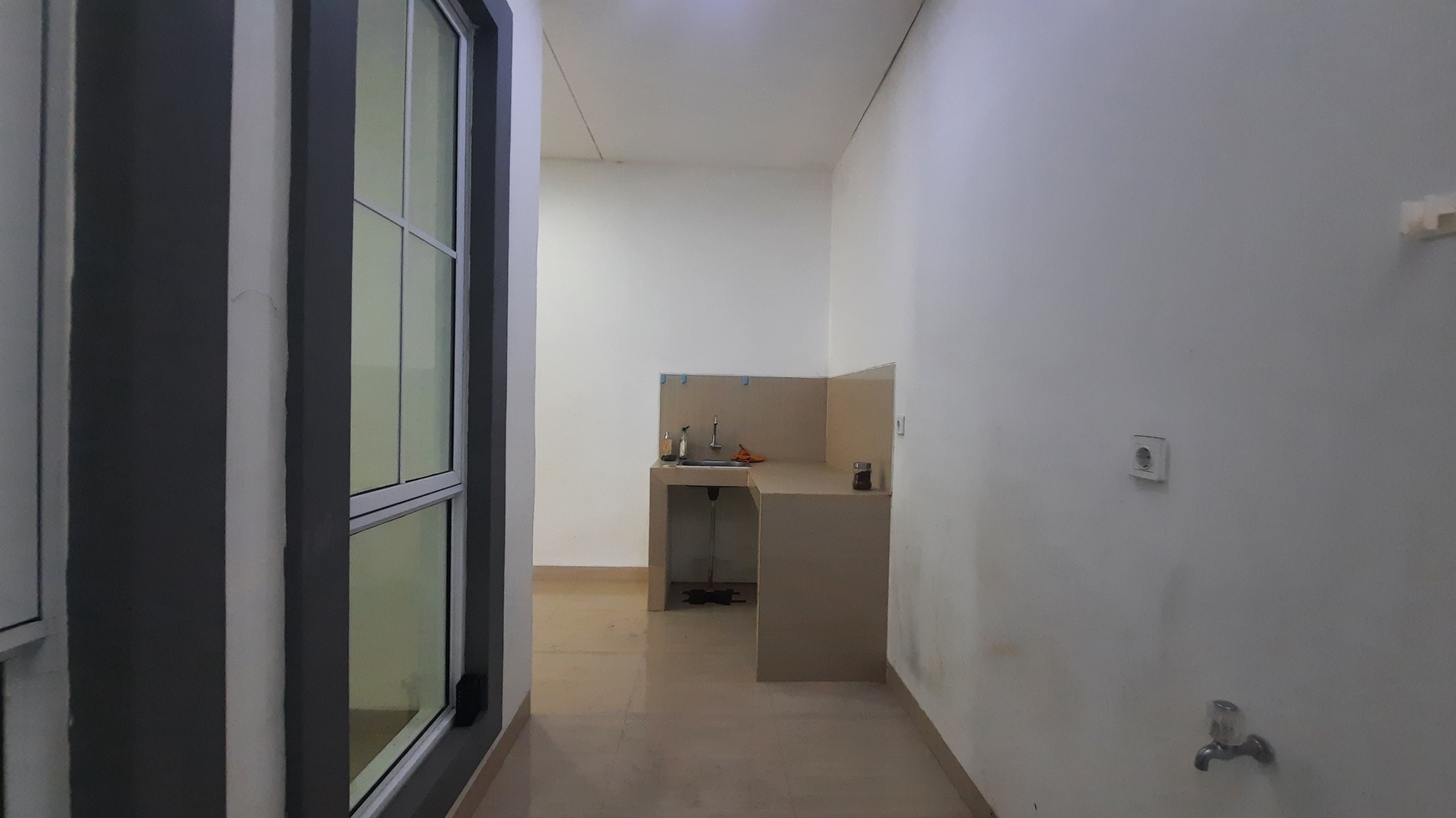 RUMAH MINIMALIS SEMI FURNISHED DI LOKASI STRATEGIS DI CLUSTER MONACO SPORT CITY JABABEKA RESIDENCE