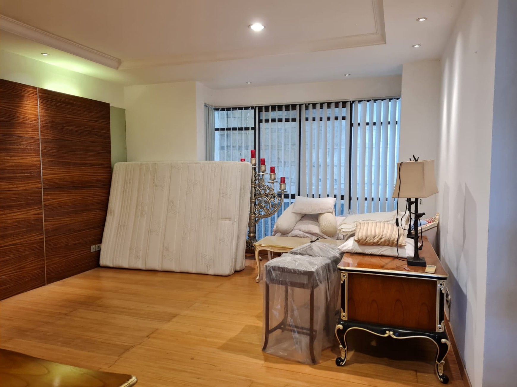 Disewakan Townhouse Mewah di Senayan Residence