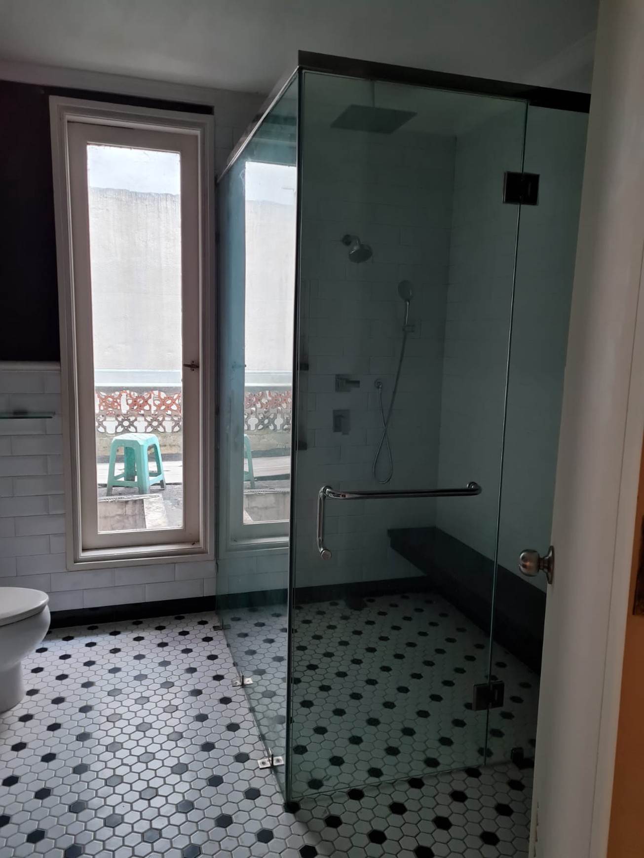 Disewakan Townhouse Mewah di Senayan Residence