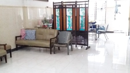 Dijual Rumah Strategis Pusat Kota di Jalan Petemon Surabaya