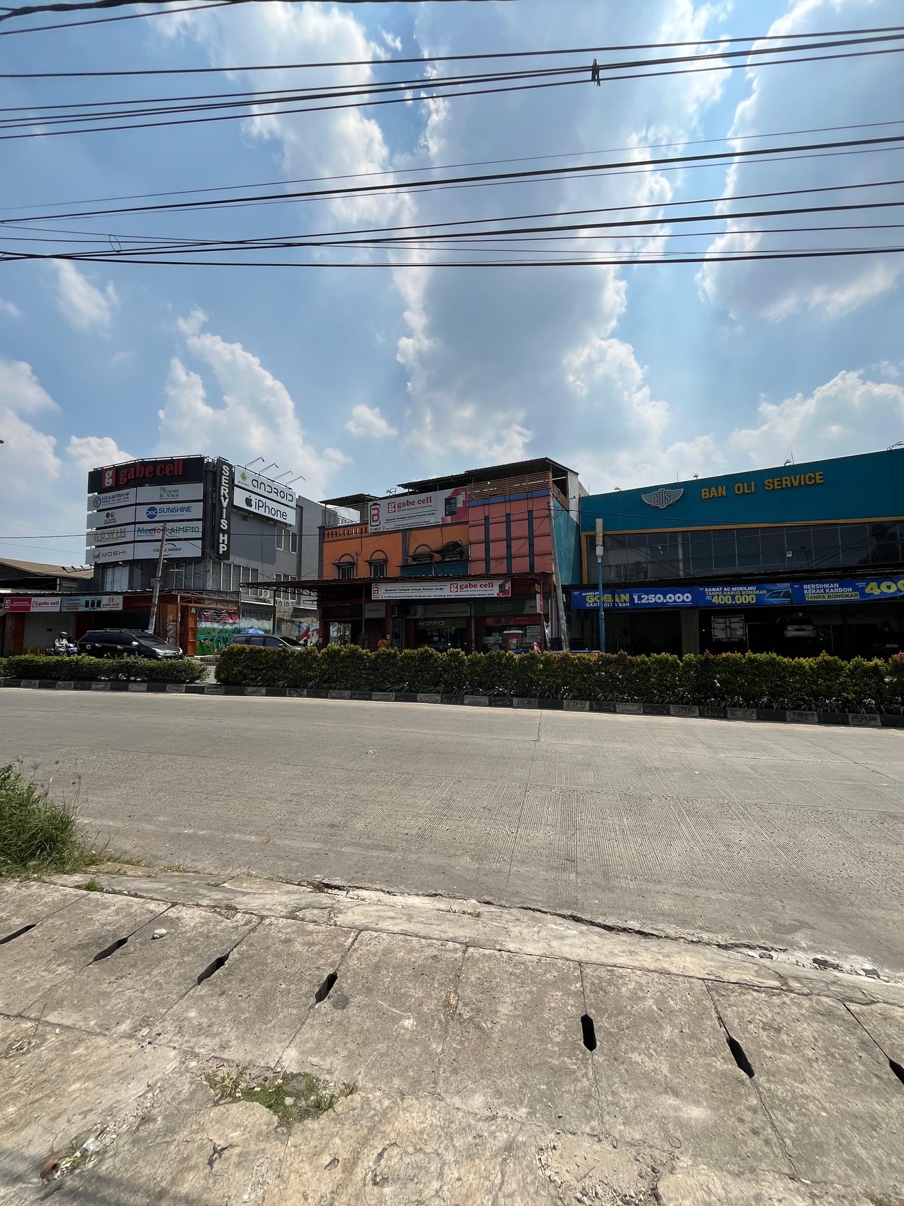 Kontrakan Siap Pakai di Jalan Utama Pamulang Lokasi Ramai dan Strategis